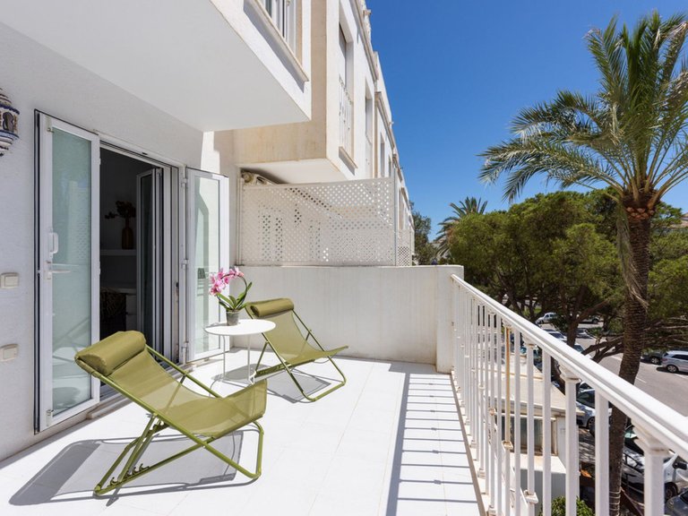 Villa for Sale in Nueva Andalucía, Malaga 10