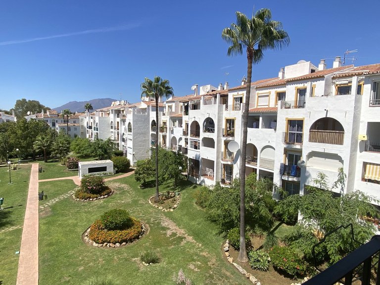 Apartment for Sale in Costa del Sol, Diana Park, Malaga 1