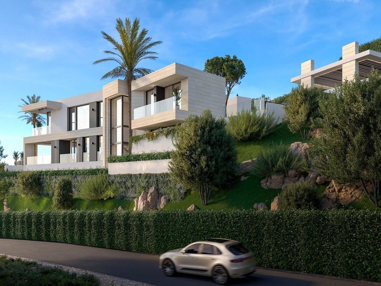 Plot for Sale in Benahavís, Malaga 3
