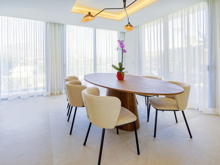 Villa for Sale in Nueva Andalucía, Malaga 13