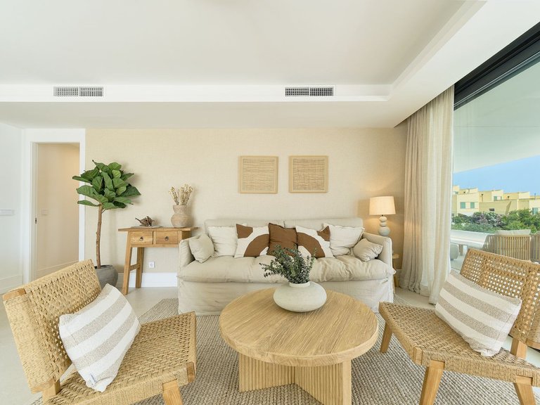 Apartment for Sale in Higueron, Malaga 16