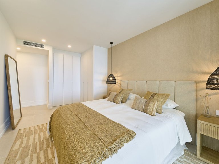 Apartment for Sale in Higueron, Malaga 24