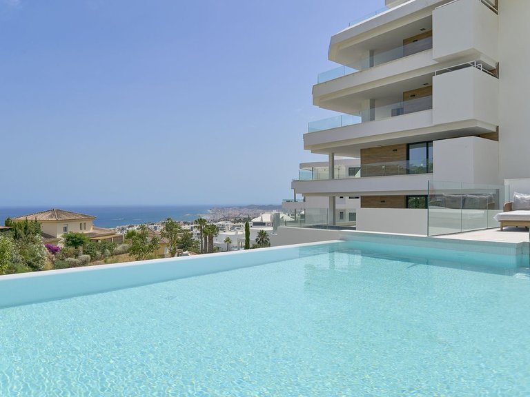 Apartment for Sale in Higueron, Malaga 35