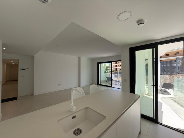 Apartment for Sale in Fuengirola, Malaga 11