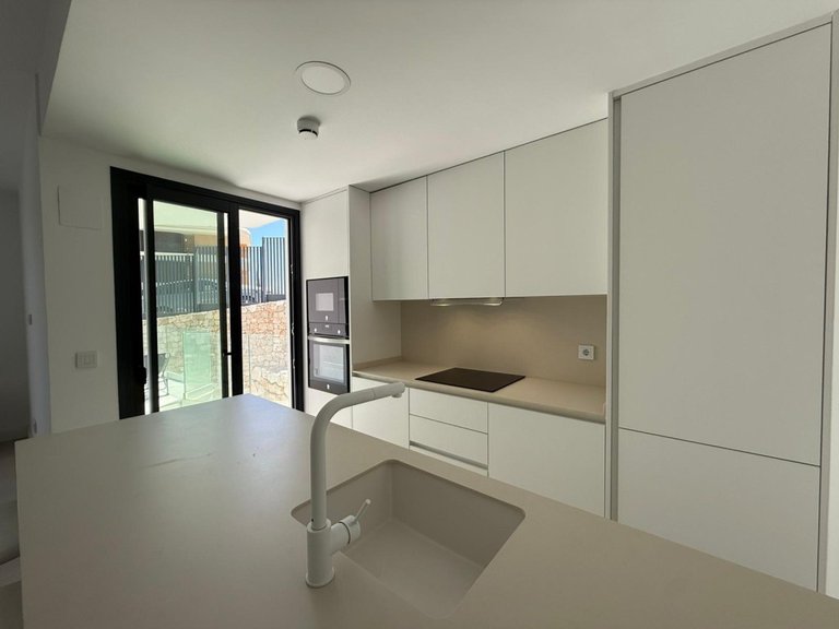 Apartment for Sale in Fuengirola, Malaga 14