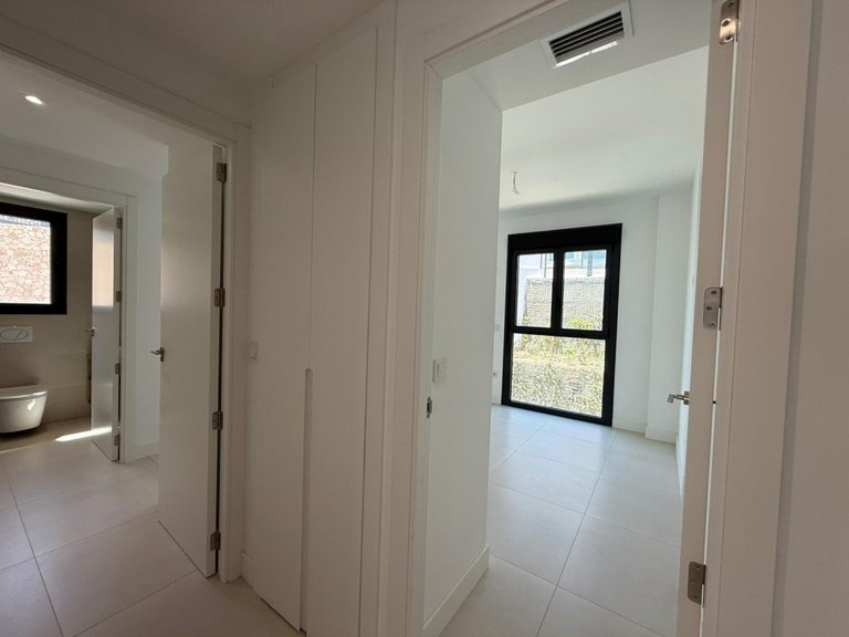 Apartment for Sale in Fuengirola, Malaga 17