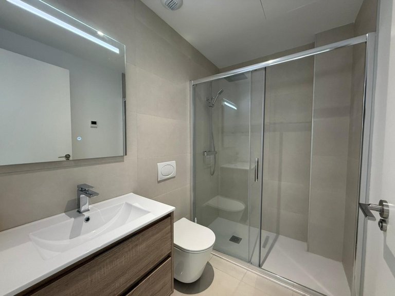 Apartment for Sale in Fuengirola, Malaga 28