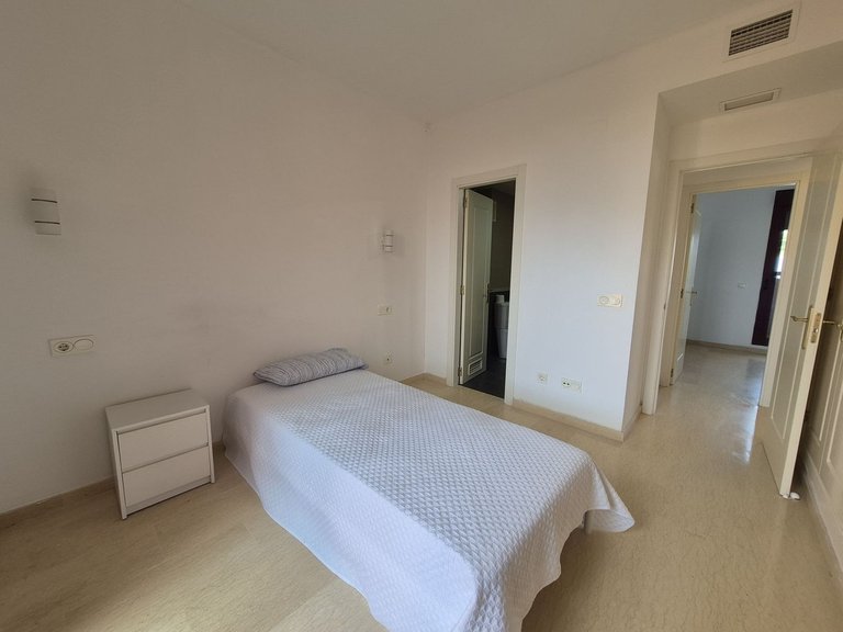 Apartment for Sale in La Duquesa, Malaga 27