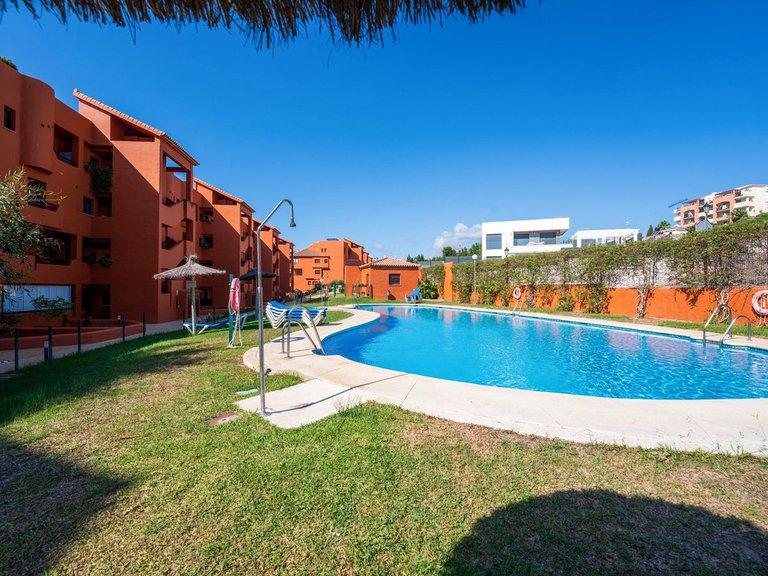 Apartment for Sale in La Duquesa, Malaga 5