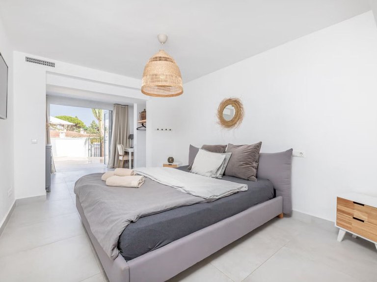 Villa for Sale in Elviria, Malaga 17