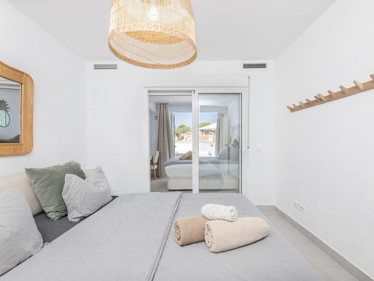 Villa for Sale in Elviria, Malaga 21