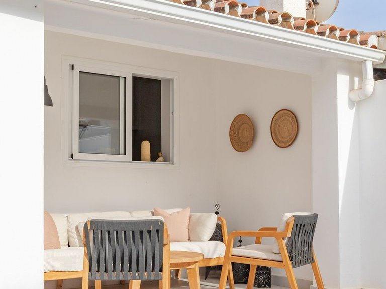 Villa for Sale in Elviria, Malaga 25