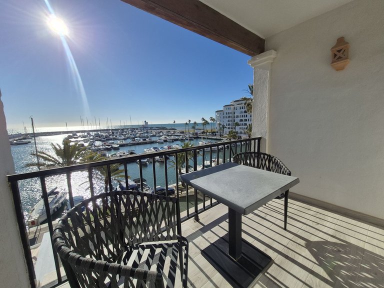Apartment for Sale in La Duquesa, Malaga 18