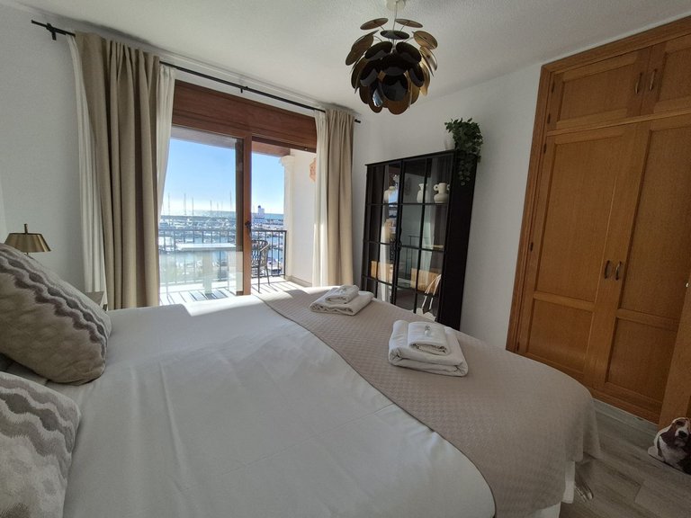 Apartment for Sale in La Duquesa, Malaga 35