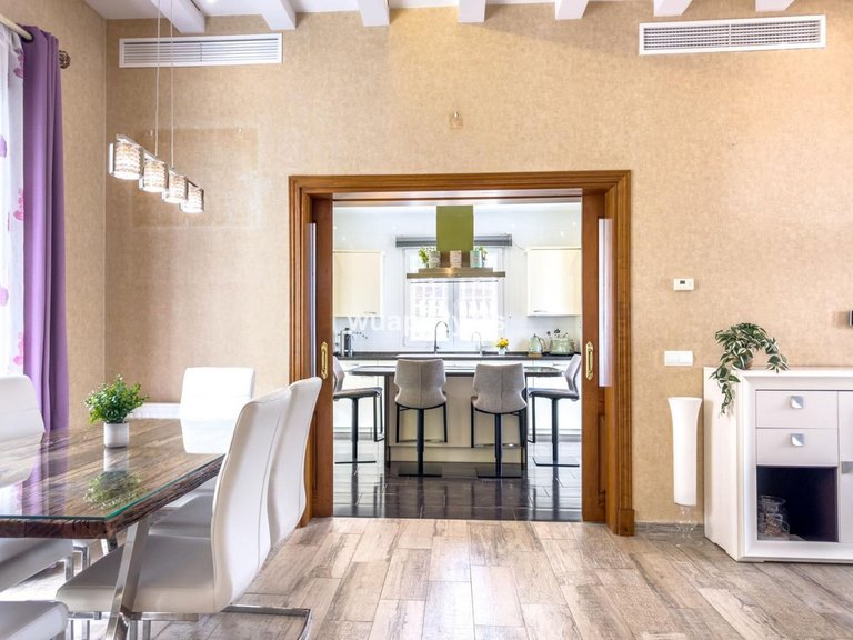 Villa for Sale in Istán, Malaga 14