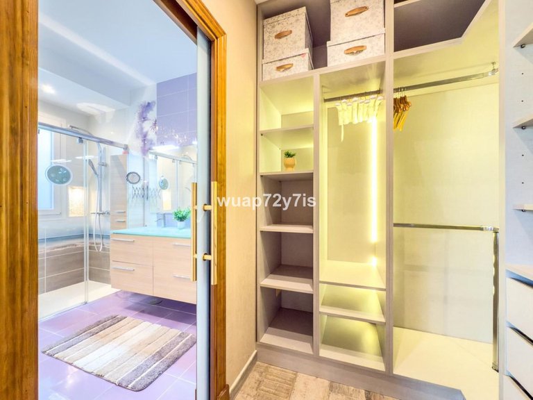 Villa for Sale in Istán, Malaga 26