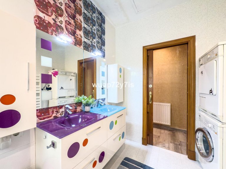 Villa for Sale in Istán, Malaga 35