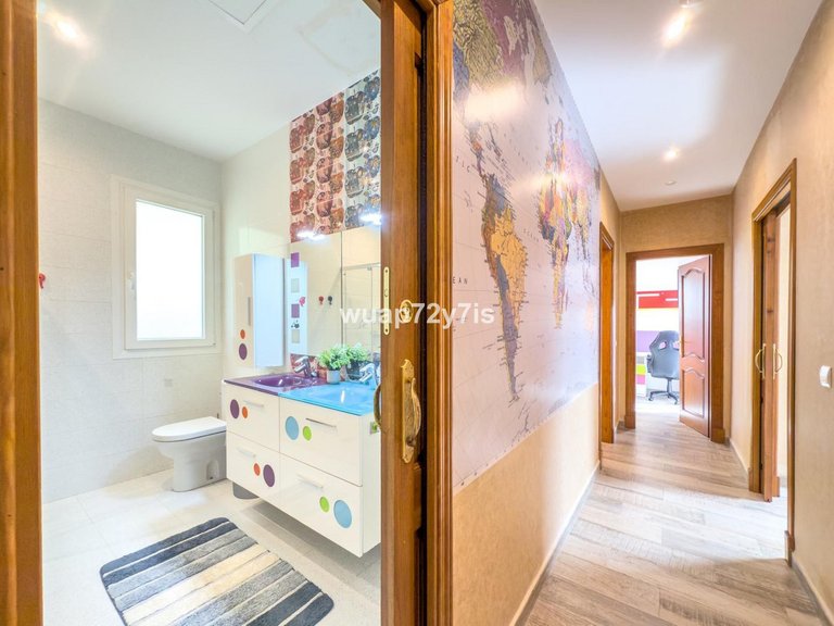 Villa for Sale in Istán, Malaga 41