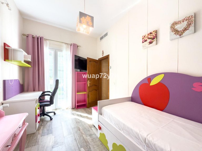 Villa for Sale in Istán, Malaga 42