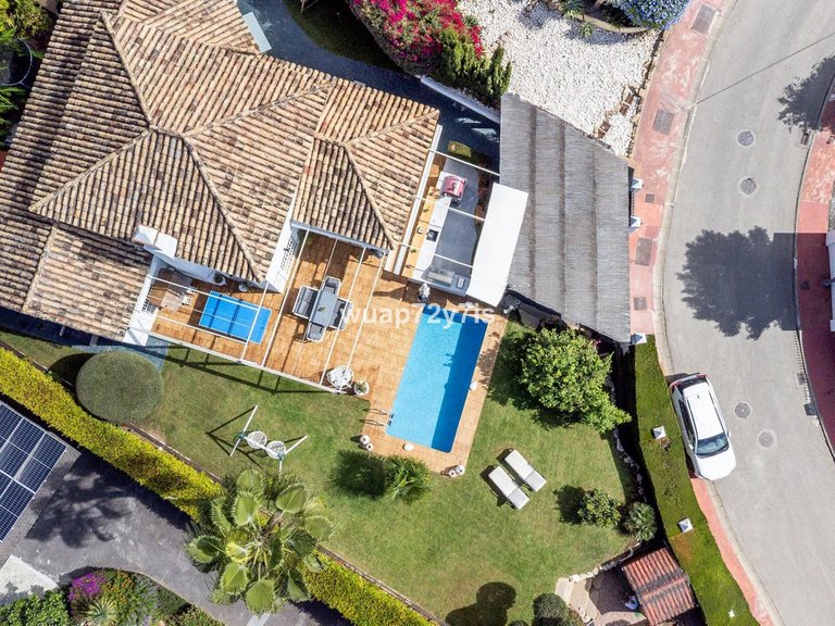 Villa for Sale in Istán, Malaga 5