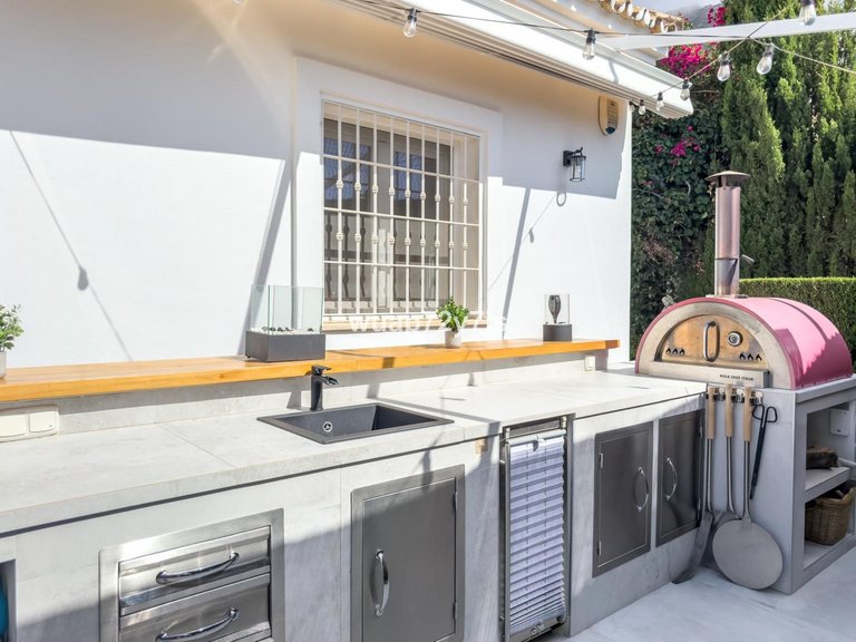 Villa for Sale in Istán, Malaga 53