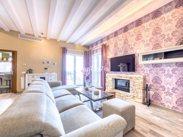 Villa for Sale in Istán, Malaga 6