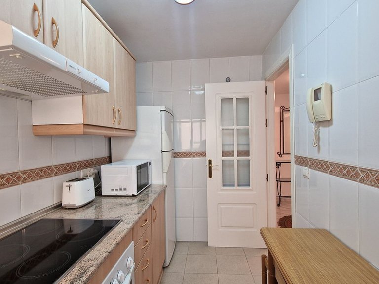 Apartment for Sale in Nueva Andalucía, Malaga 13