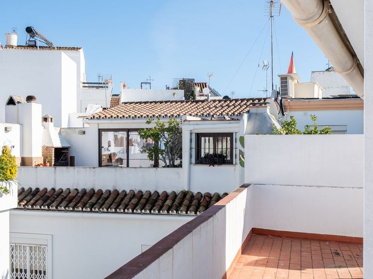 Villa for Sale in Estepona, Malaga 30
