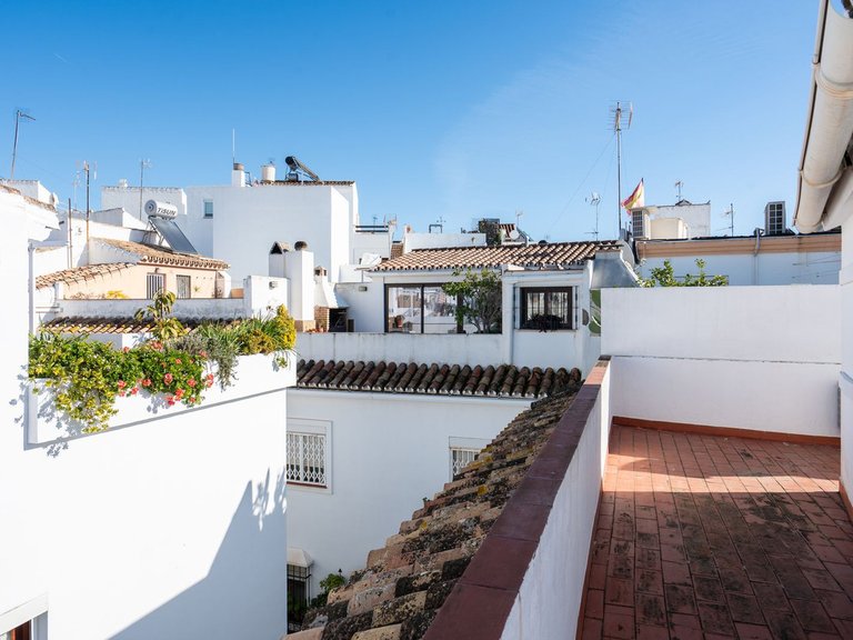 Villa for Sale in Estepona, Malaga 4