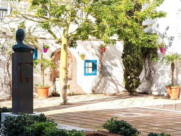 Villa for Sale in Estepona, Malaga 6