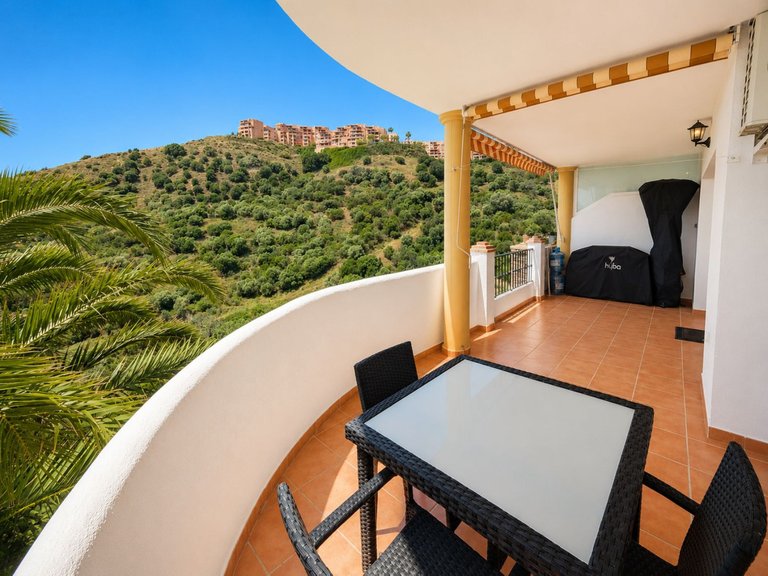 Apartment for Sale in Calahonda, Malaga 1