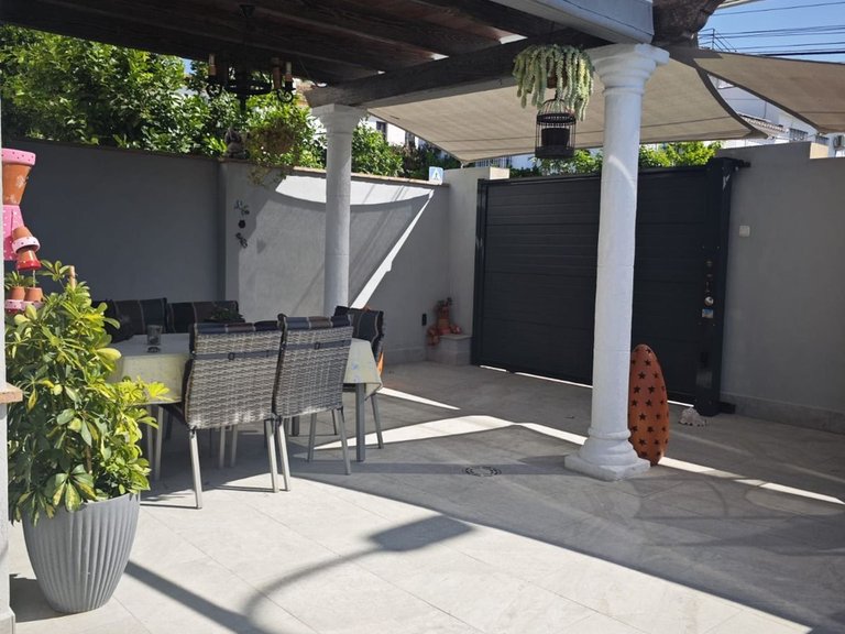 Villa for Sale in Benalmadena, Malaga 4