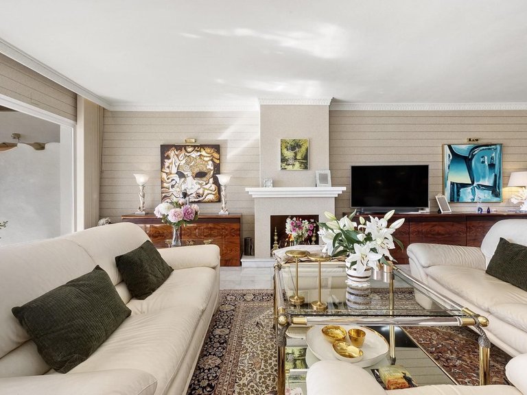 Apartment for Sale in New Golden Mile, Malaga 7