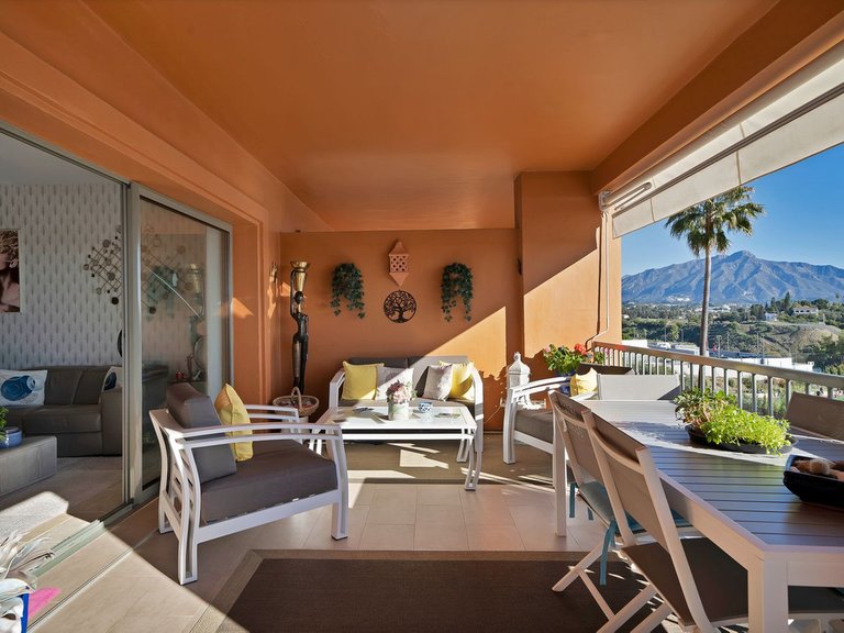 Apartment for Sale in Atalaya, Malaga 1