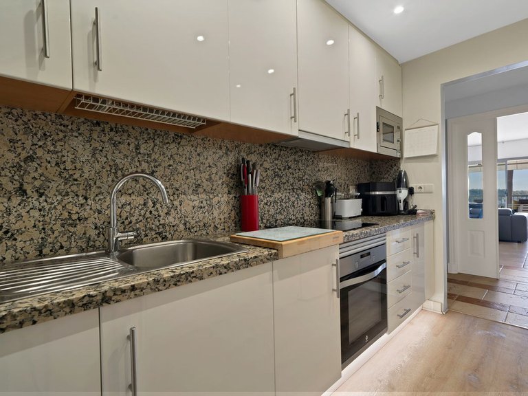 Apartment for Sale in Atalaya, Malaga 14