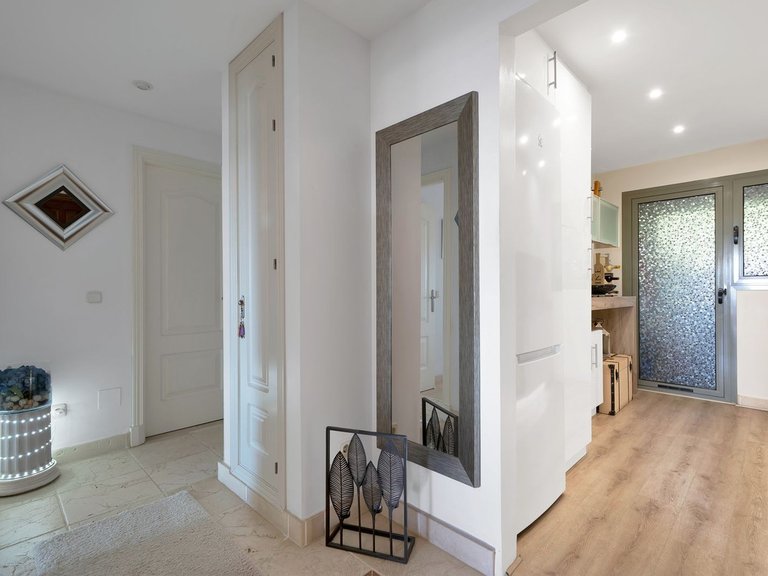Apartment for Sale in Atalaya, Malaga 16