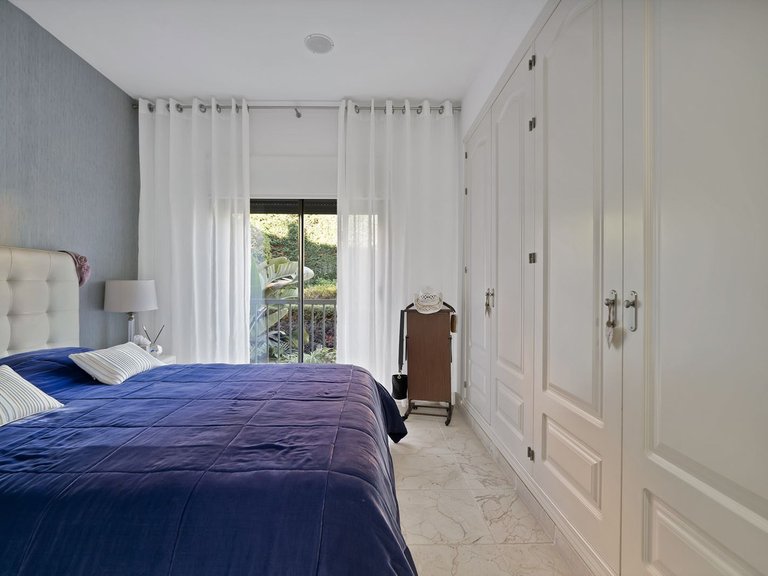 Apartment for Sale in Atalaya, Malaga 18