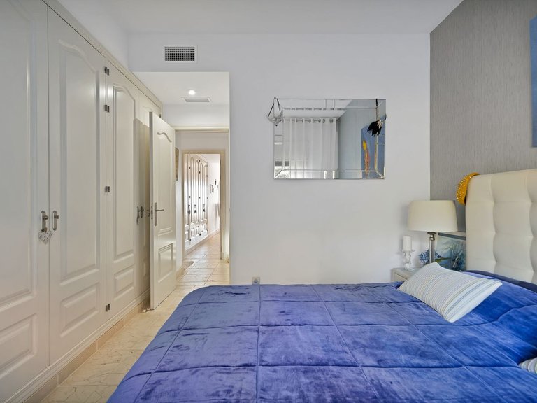 Apartment for Sale in Atalaya, Malaga 19