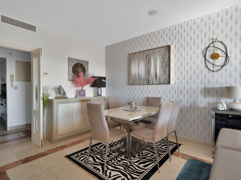 Apartment for Sale in Atalaya, Malaga 9