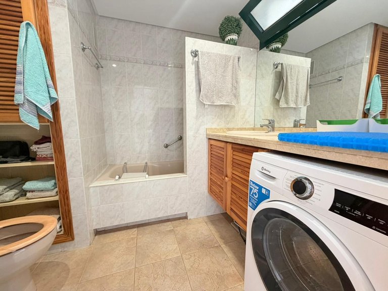 Apartment for Sale in Benalmadena, Malaga 12