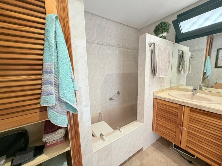 Apartment for Sale in Benalmadena, Malaga 13