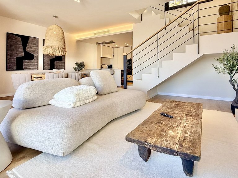 Villa for Sale in Elviria, Malaga 7