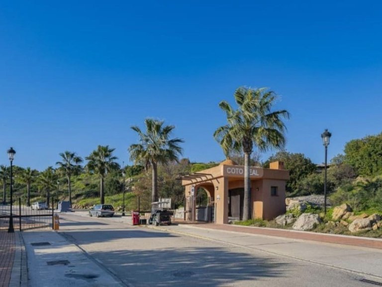 Apartment for Sale in La Duquesa, Malaga 17