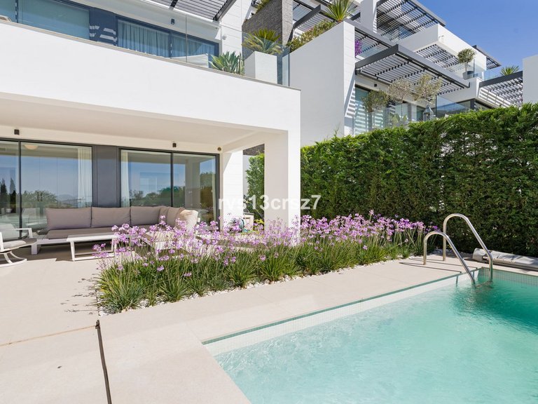 Apartment for Sale in Benahavís, Malaga 30