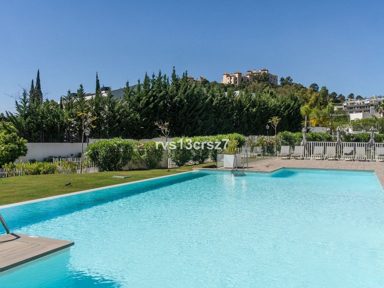 Apartment for Sale in Benahavís, Malaga 41