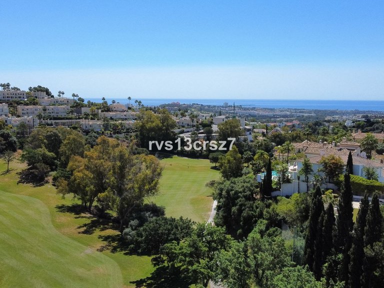 Apartment for Sale in Benahavís, Malaga 42