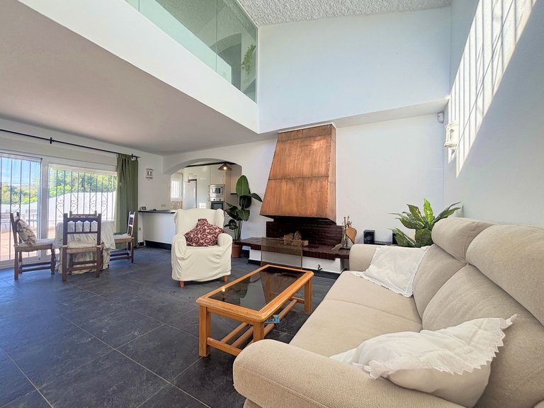 Villa for Sale in Casares Playa, Malaga 12