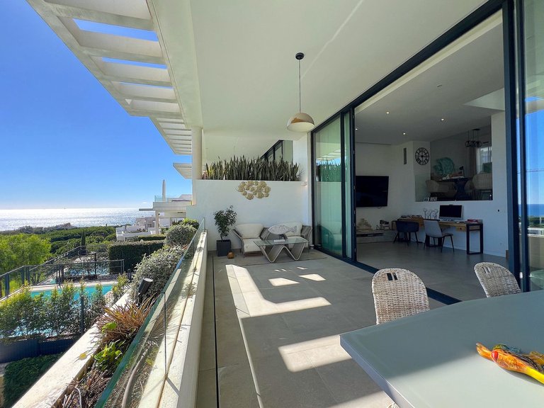 Villa for Sale in Artola, Malaga 5