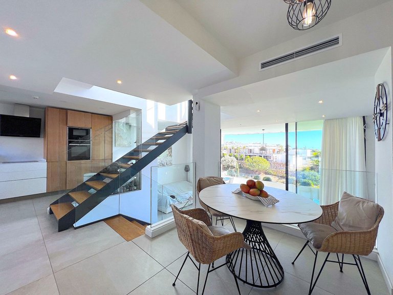Villa for Sale in Artola, Malaga 8