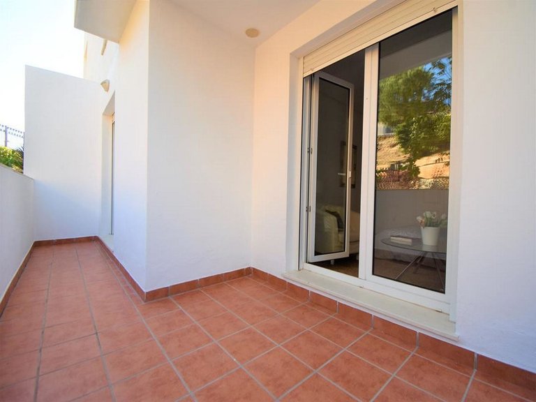 Apartment for Sale in Benalmadena Costa, Malaga 13